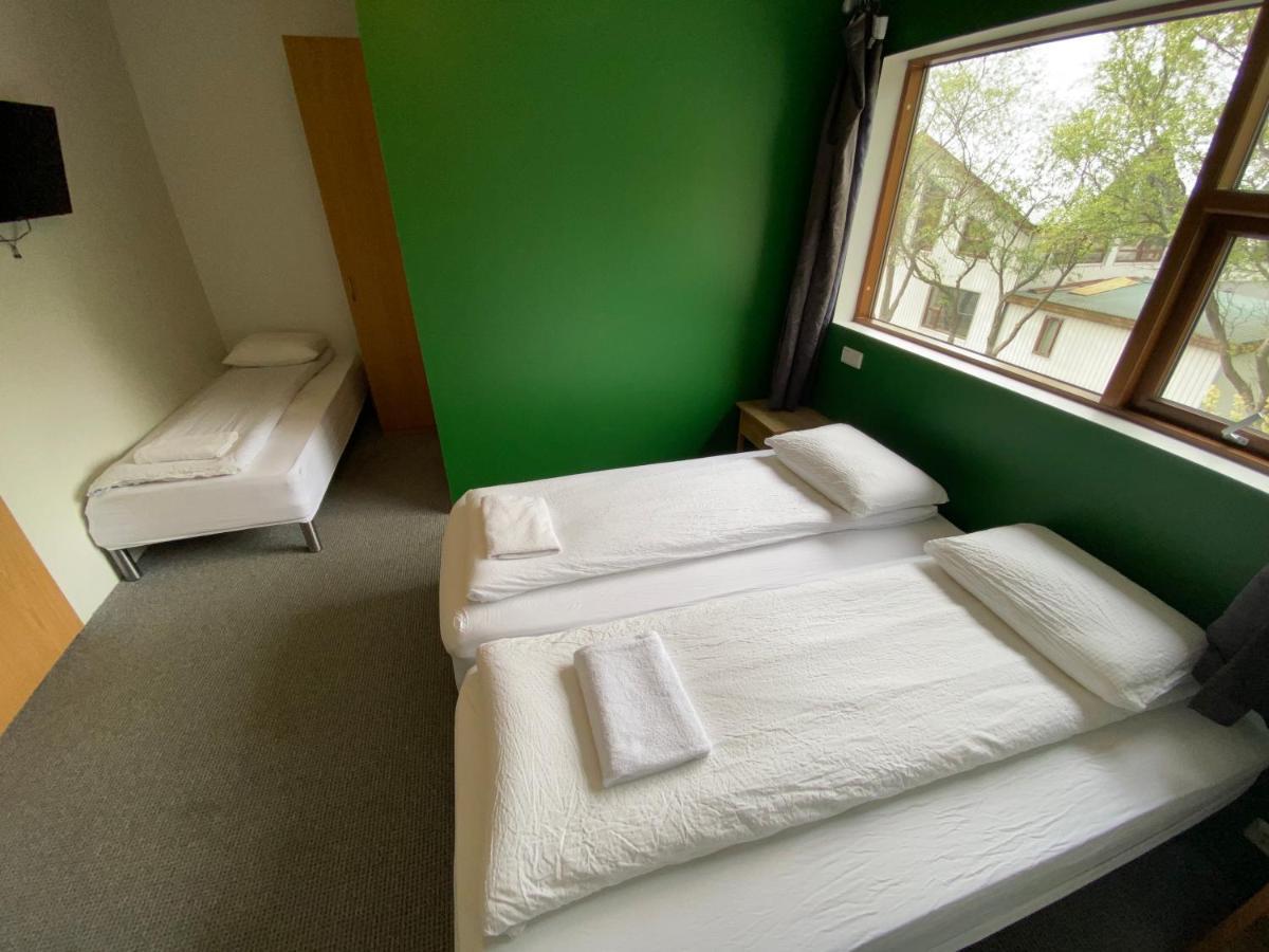 Hoergsland Guesthouse Хёргсланд Экстерьер фото